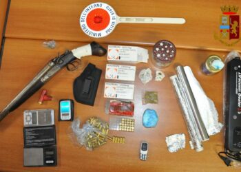 ADRANO: POLIZIA ARRESTA UN 21ENNE