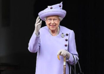 GRAN BRETAGNA: MORTA LA REGINA ELISABETTA