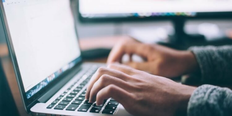 BRONTE: IN ARRIVO IL SERVIZIO CIVILE DIGITALE, PREVISTI 4 OPERATORI