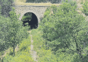 «GRENWAY DA TAORMINA A RANDAZZO DOVE TRANSITAVA LA VECCHIA FERROVIA»