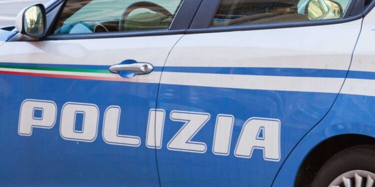 ADRANO: POLIZIA ARRESTA DUE CATANESI PER FURTO DI CAVI DI RAME