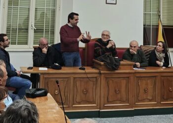 BRONTE: «LA MANOVRA DEL GOVERNO GENERA PRECARIETA’ E SFRUTTAMENTO»