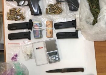 MASCALI: I CARABINIERI DI RANDAZZO E GIARRE ARRESTANO DUE FRATELLI TROVATI IN POSSESSO DI ARMI – IL VIDEO