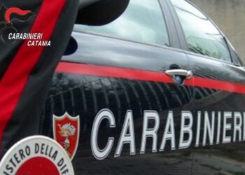 RIPOSTO: DUE DONNE UCCISE A DISTANZA DI POCHI MINUTI, L’ASSASINO SI E’ SUICIDATO DAVANTI LA CASERMA DEI CC