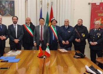 RANDAZZO LANCIA UN PONTE VERSO IL KIRGHIZISTAN