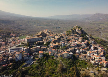 CASTIGLIONE DI SICILIA: COMUNE SCIOLTO PER INFILTRAZIONI MAFIOSE