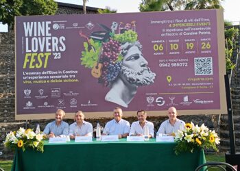 CANTINE PATRIA: DAL 6 AGOSTO WINE LOVERS FEST 23, RASSEGNA DI MUSICA, CUCINA E VINI DELL’ETNA