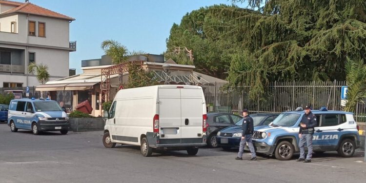 BRONTE: CONTROLLI DELLA POLIZIA DI STATO