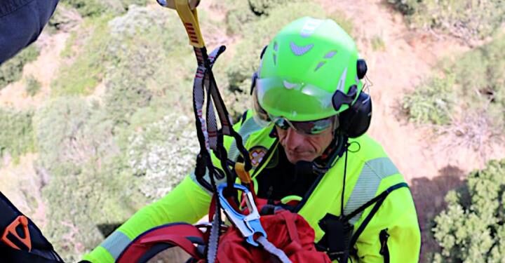 BRONTE: SOCCORSO ALPINO IN AZIONE PER UN INFORTUNIO A POGGIO LA CACCIA – LE FOTO