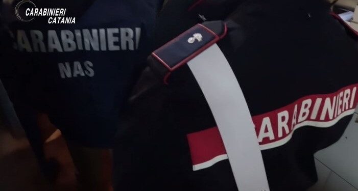 RANDAZZO: CONTROLLI DI CARABINIERI E NAS, MULTE DI 6.000 EURO PER DUE BAR