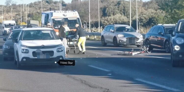 ADRANO: CICLISTA DI MALETTO COINVOLTO IN UN INCIDENTE