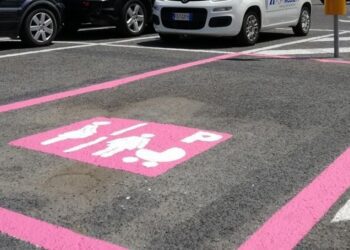 BRONTE: A BREVE TORNERANNO I PARCHEGGI ROSA