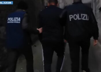 BRONTE: POLIZIA ARRESTA DUE RUMENI ACCUSATI DI VIOLENZA SESSUALE E MALTRATTAMENTI -IL VIDEO