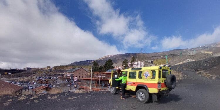 ETNA: TURISTA AMERICANO DECEDUTO SUL VERSANTE SUD