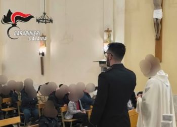 BRONTE: I CARABINIERI INCONTRANO GLI ANZIANI IN CHIESA PER PREVENIRE TRUFFE E RAGGIRI