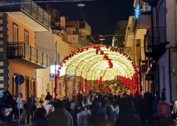 MALETTO – UN NATALE CON I FIOCCHI E FIORELLA MANNOIA COME REGALO – LE FOTO