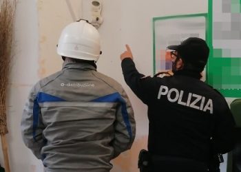 BIANCAVILLA: POLIZIA DENUNCIA MADRE E FIGLIO PER ALLACCIO ABUSIVO ALLA RETE ELETTRICA