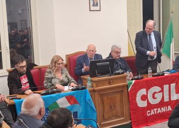 OSPEDALE, IL FRONTE E’ SEMPRE PIU’ COMPATTO – IL VIDEO